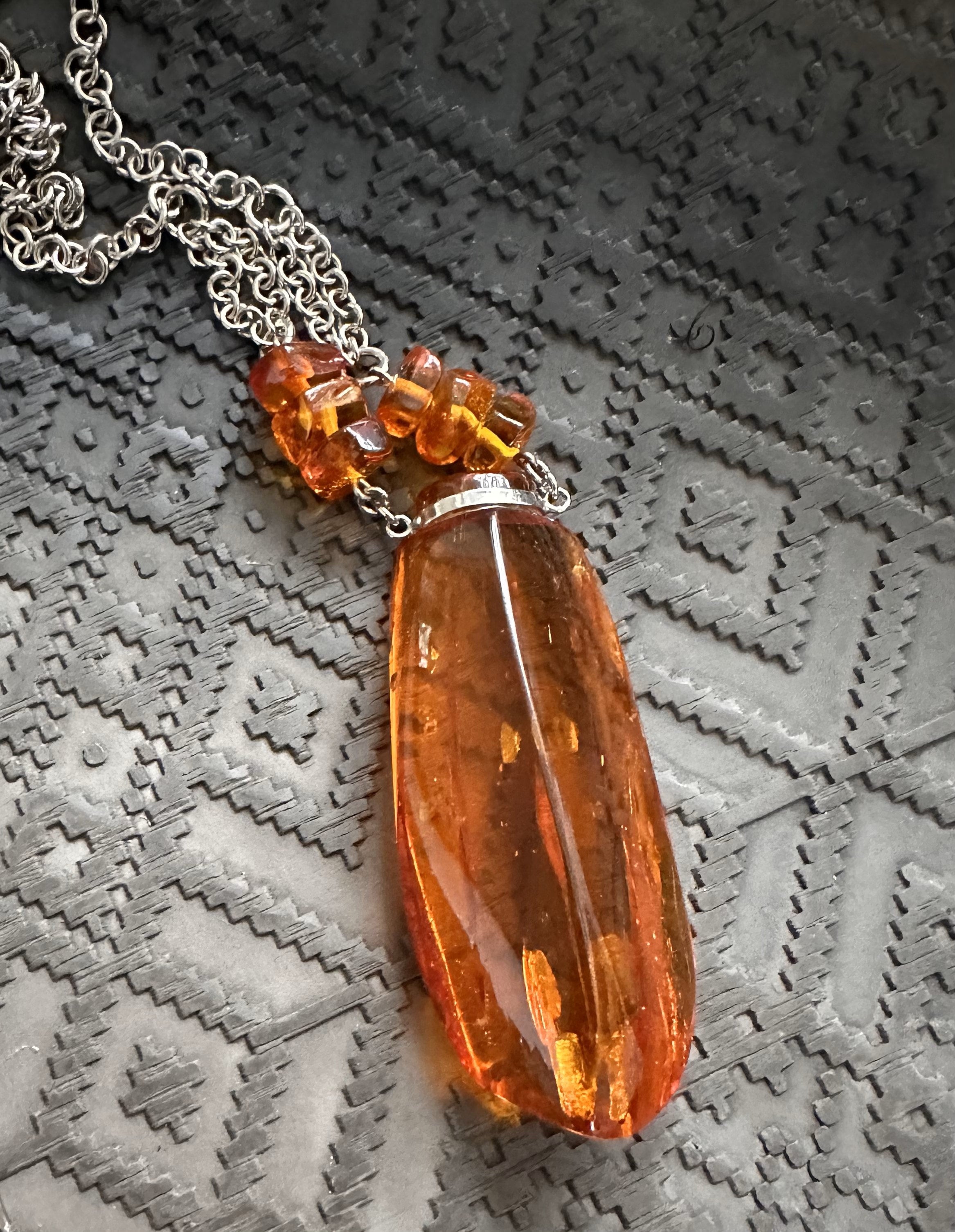 Amber crystal pendant top